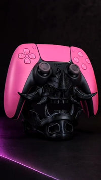 Customer Oni Mask Controller stand. Sleek and simple design. Usable for all controller types